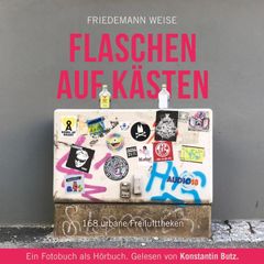 Flaschen auf Kästen